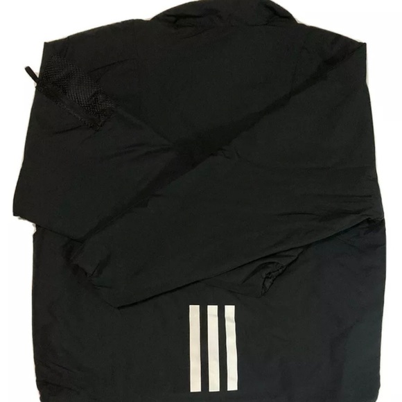 Adidas| Lined insulated Jacket - Picture 4 of 11